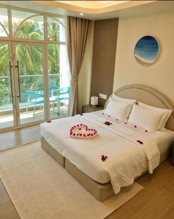 Waterside Maldives - 4